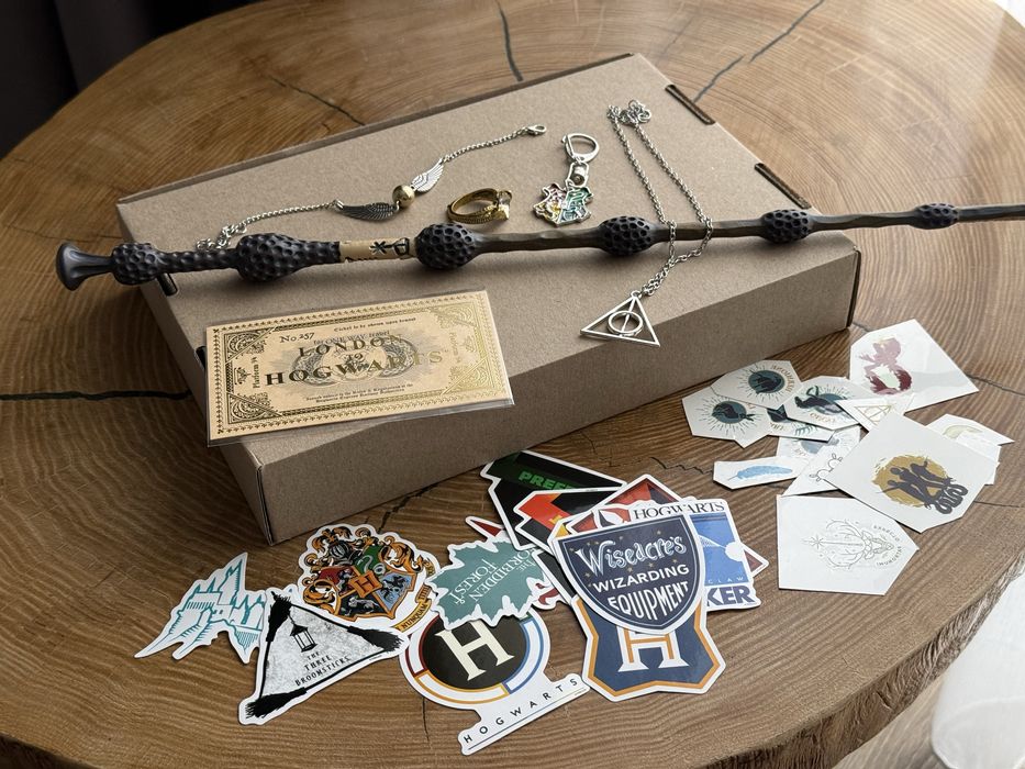 Herry Potter gift box. Подарурнові бокси Гаррі Поттер