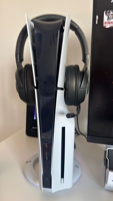PlayStation 5 + Monitor Gaming Aoc U27g4r (27" 4k Uhd 160hz/Fhd 320hz G-Sync)