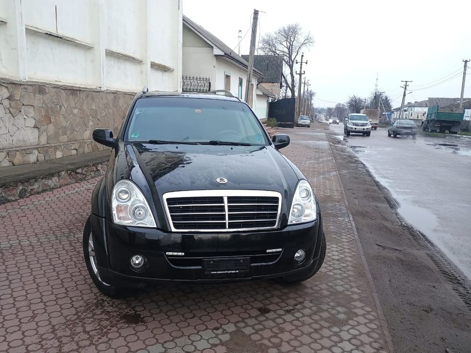 SsangYong Rexton 7ми місний