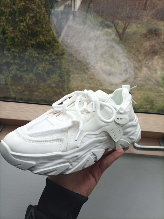 Męskie buty sportowe sneakersy rozmiar 44 białe