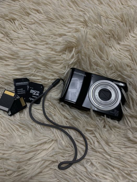 Фотоапарат Olympus fe-47