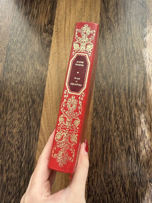 Livro “Os Grandes Romances Históricos 3: Ivan o Terrível”