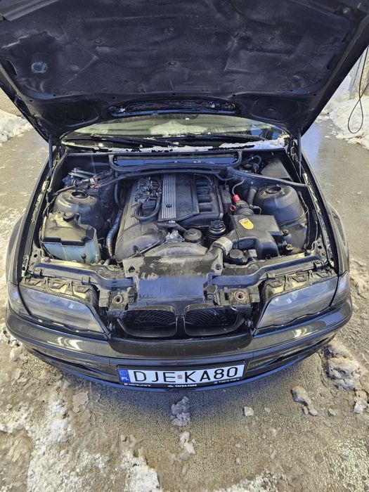 Bmw e46 320i R6 sedan