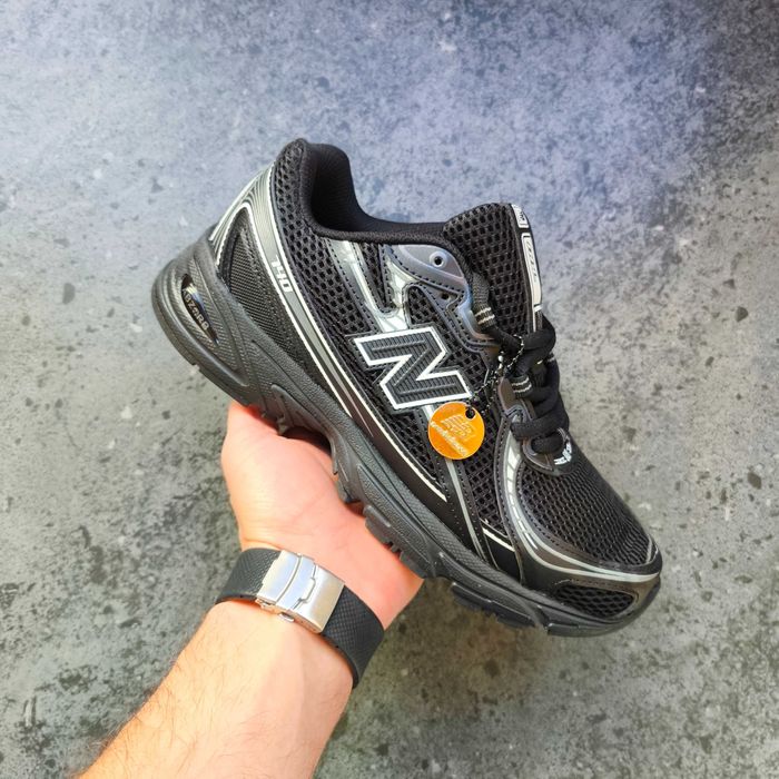 Кросівки чоловічі New Balance 740v2 чорні бежеві розмір 41-45