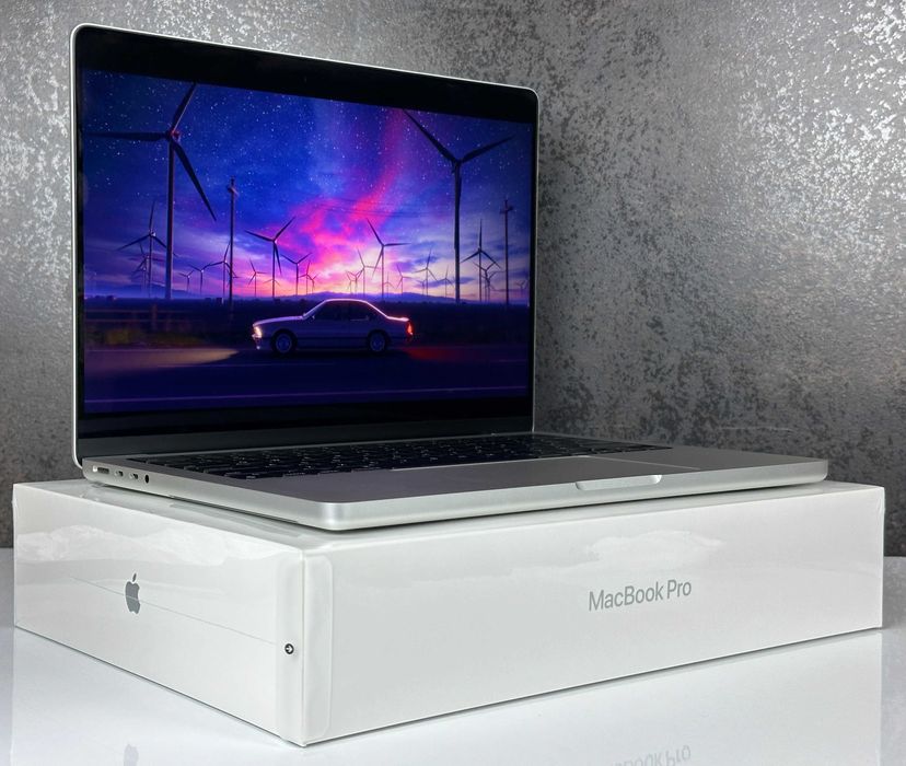 美品 MacBook Pro 14インチ M1 Pro 32GB / 1TB MacBook Pro 14インチ M1 Pro 32GB 1TB
