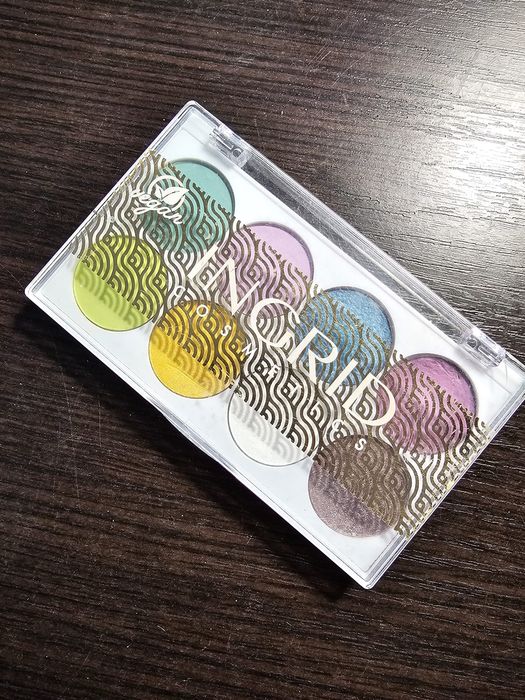 Candy Bomb Mint Spice - Ingrid. Cienie do oczu