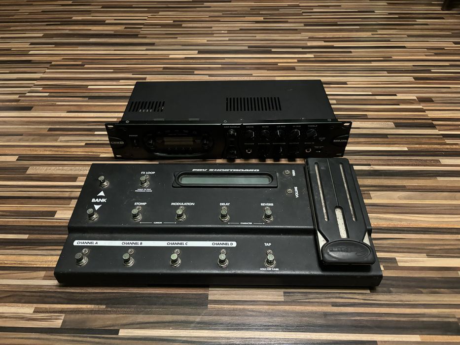 Line 6 bass pod xt pro + foot switch