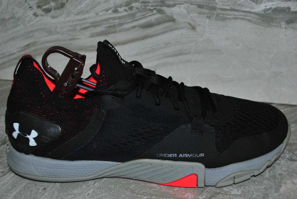 кроссовки under armour 44 размер