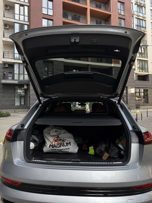 Audi e-tron 2022 VIN WA1LAAGE2PB018669 фото оголошення 20 з 24