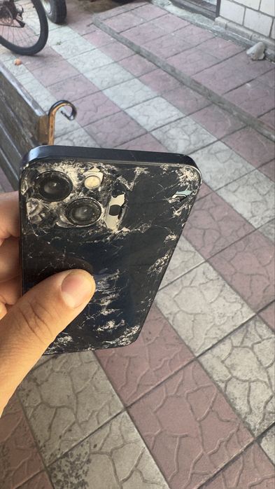 Iphone 13 128 neverlock під ремонт