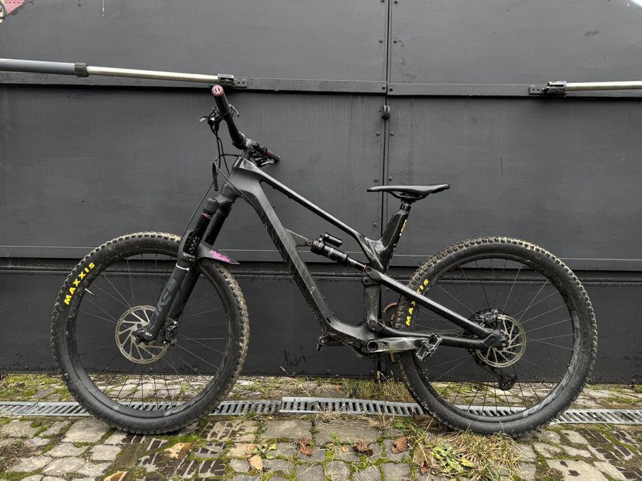 Продам свій canyon spectral cf 7