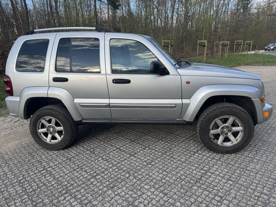 Jeep Cherokee KJ Limited 2.8 CRD