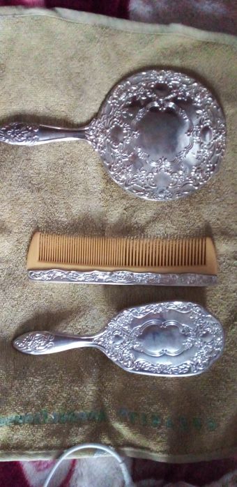 Вінтажний туалетний набір