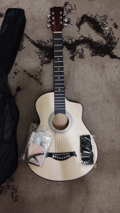 Гітара Акустична