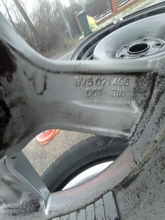 Alufelgi 16 cali 5x112 Audi VW Seat Skoda A3 8V Octavia A4 Passat inne