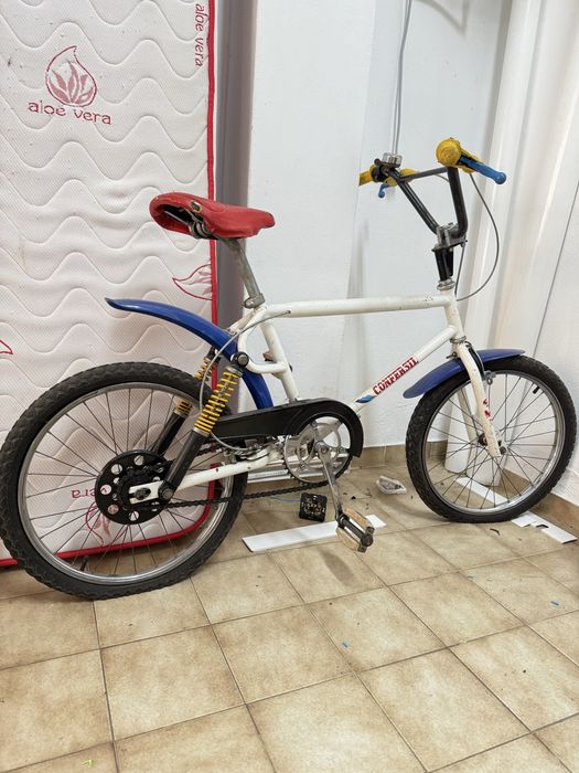 Bicicleta antiga