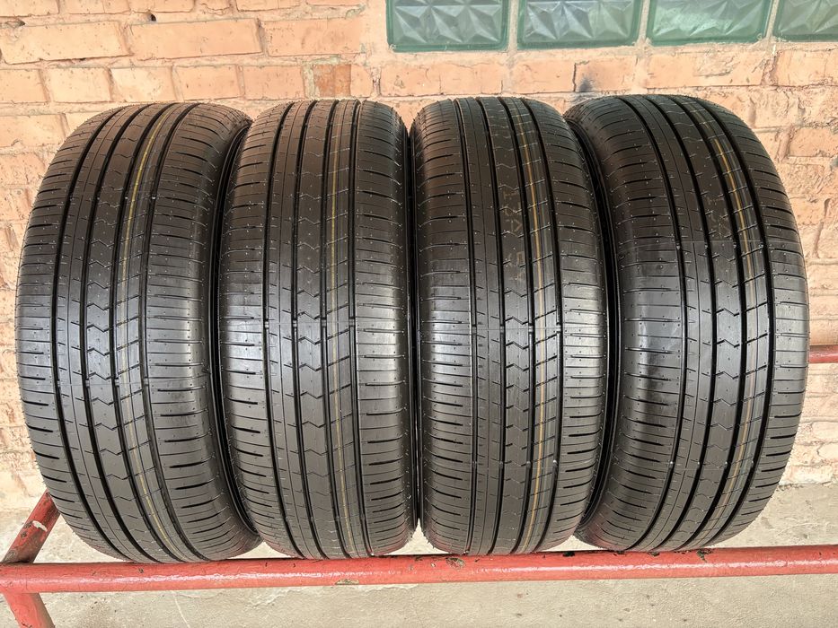 Комплект літніх НОВИХ шин !!!25рік!!! 235/60R18 Falken