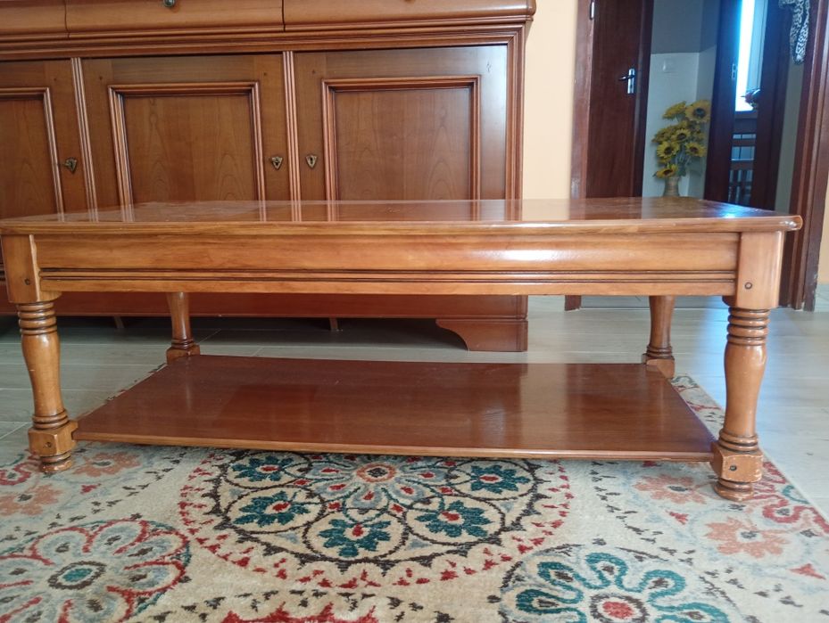 Mesa de centro em madeira