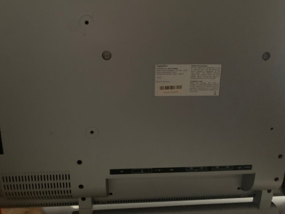 TV LCD  em boas condições