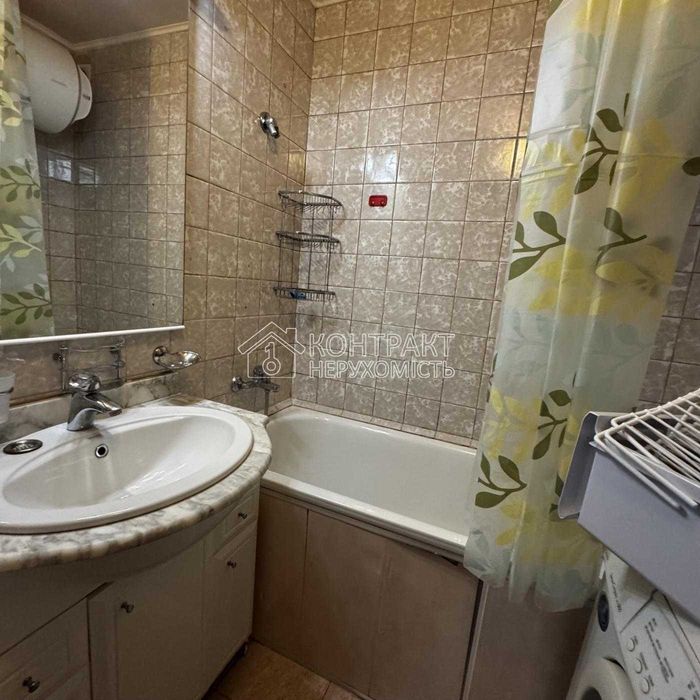 Продається 3к квартира Балакірєва