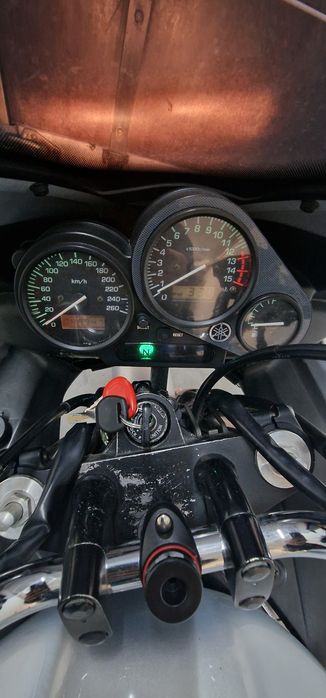 Yamaha Fazer 600