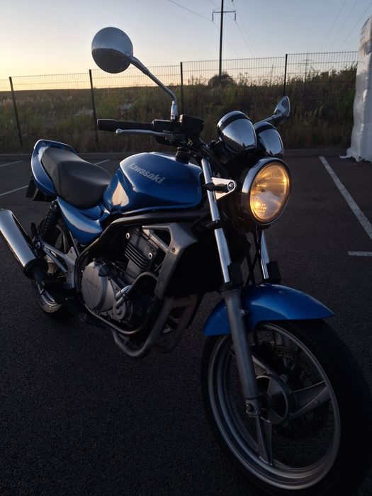 Kawasaki      ER5
