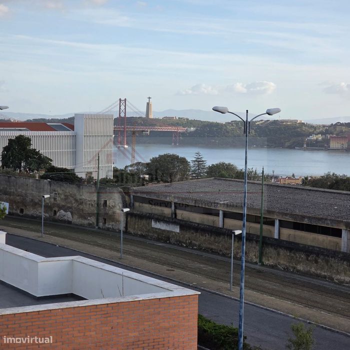 Andar Moradia - Alto da Ajuda