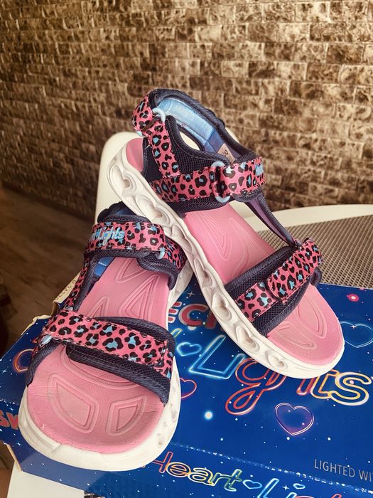 Босоніжки Skechers 37p.
