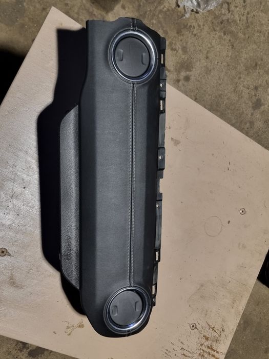 Jeep wrangler Jl gladiator JT jl  poduszka