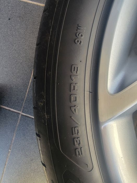 Kola ford oem  5x108 19 . 235/40 19 Goodyear Eagle f1 czujniki TPMS