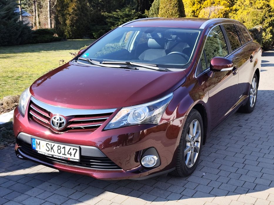Toyota Avensis 1.8i automat