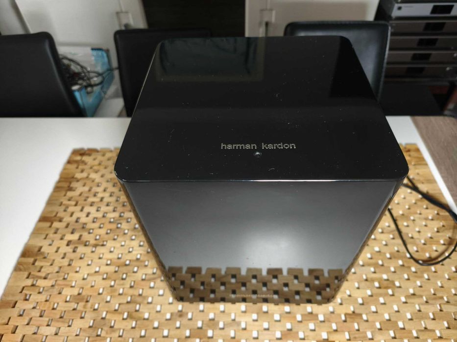 *Zarezerwowany*  Harman Kardon HKTS200 ((200Wat) CZARNY + kabel subwooferowy 5m. (małe uszkodzenie/sprawny)