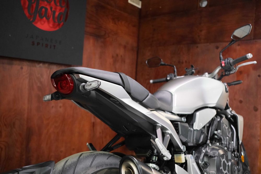 Honda CB1000R із Японії