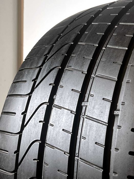Pneus Pirelli Pzero - 295/30/20 - Como NOVOS