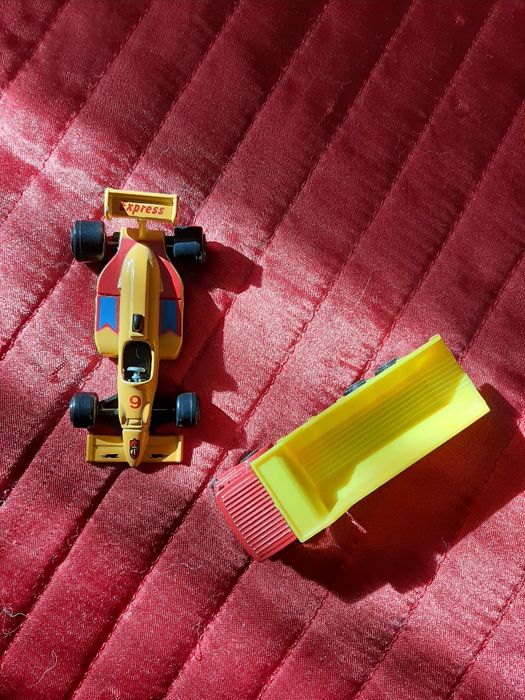 Carrinhos de brinquedo