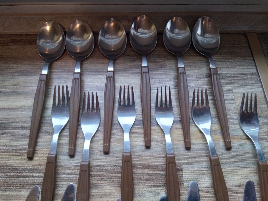 Komplet sztućców Gerlach bakelit 23 sztuki Prl