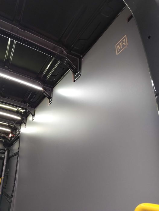 Zabudowa ścian i podłogi VW CRAFTER / MAN TGE L4H3