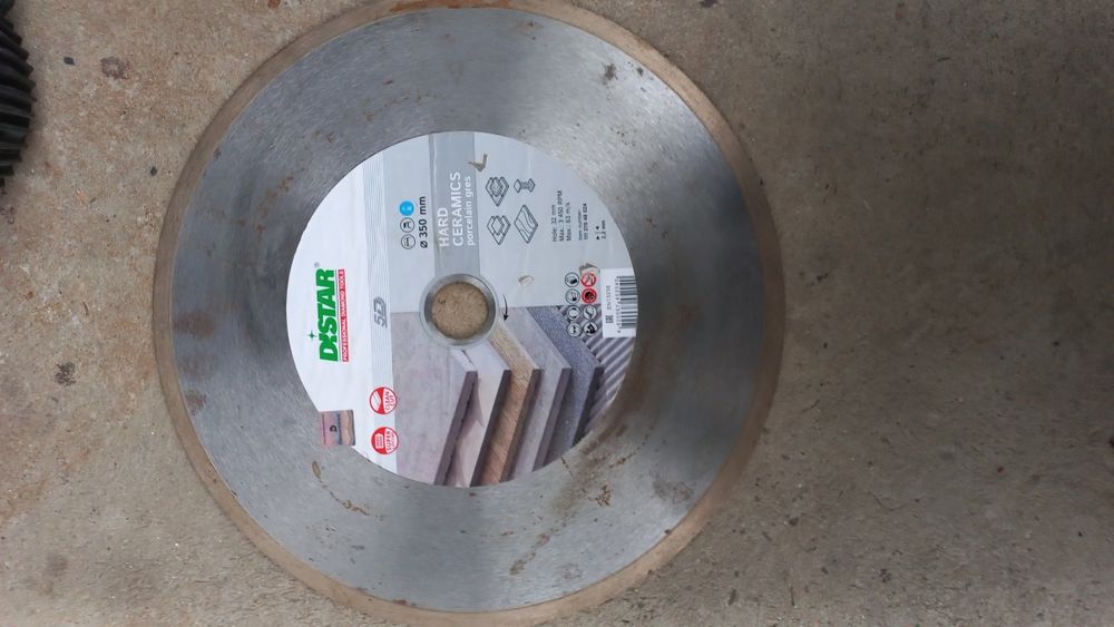 Продам круг алмазний DISTAR 350MM 5D