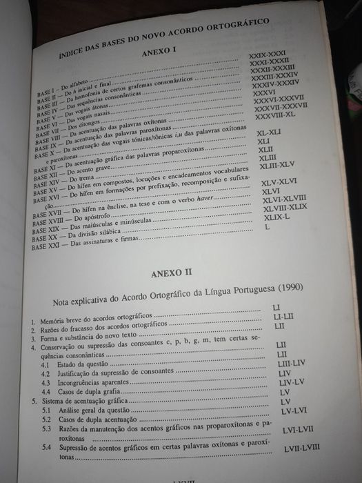 Prontuário da Língua Portuguesa. 7€ com portes incluídos.
