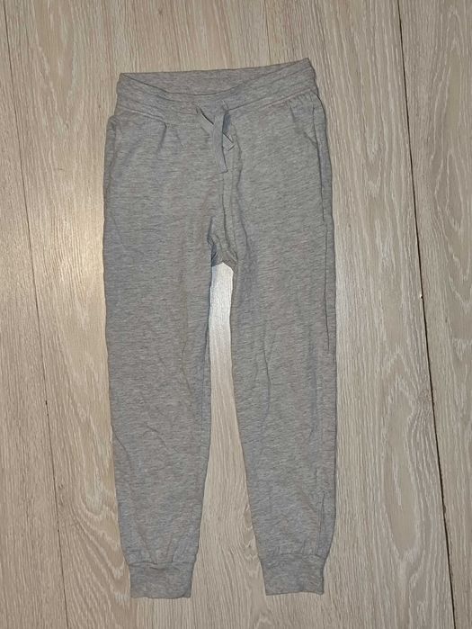 Тонкі спортивні штани H&M на 8-9 років
