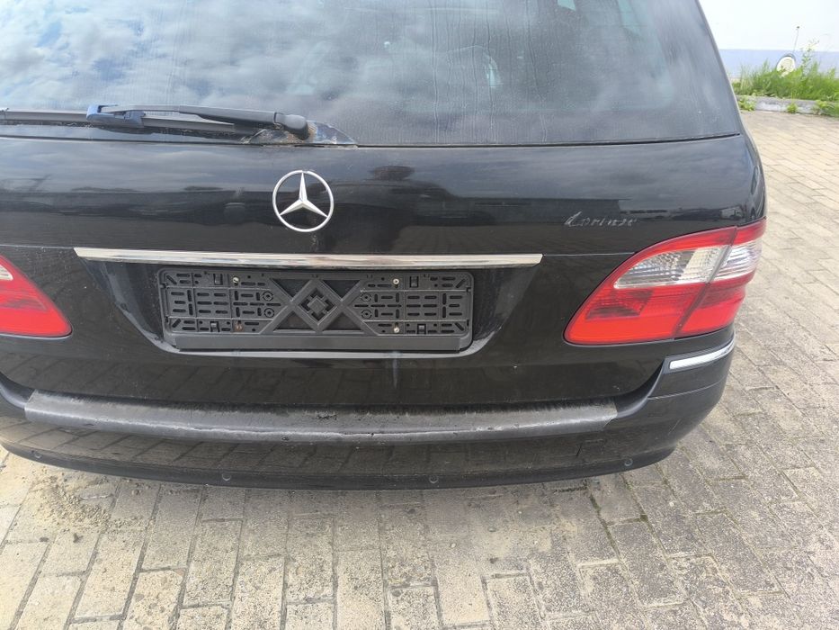 Задні ліхтарі стопи Mercedes Benz W211 універсал