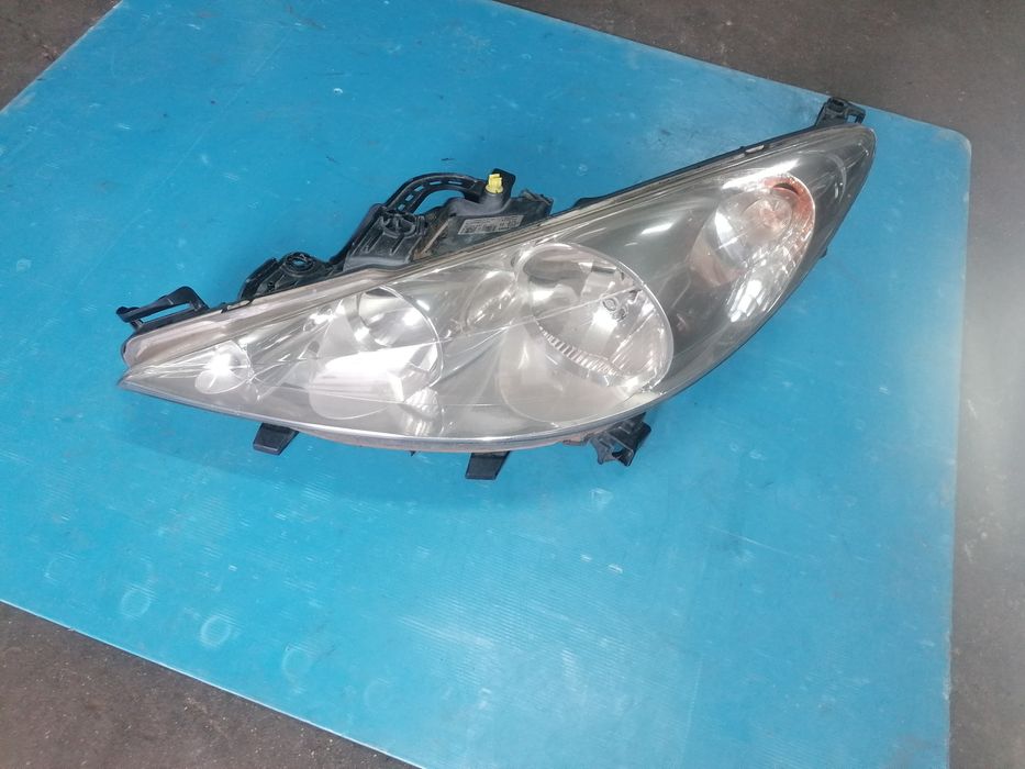 Óptica ou farol peugeot 207