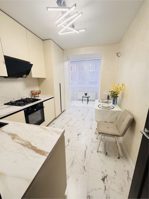 Продаю квартиру 42м2 біля ЦЕНТРАЛЬНОГО парку з ГАЗовим опалення!