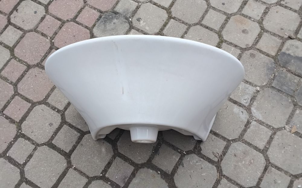 Umywalka półokrągła