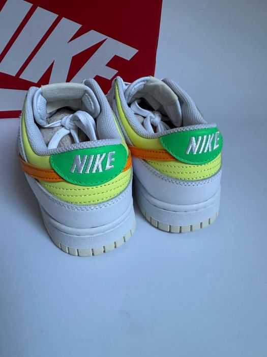 Nowe sneakersy WMNS NIKE DUNK LOW białe kolorowe 40