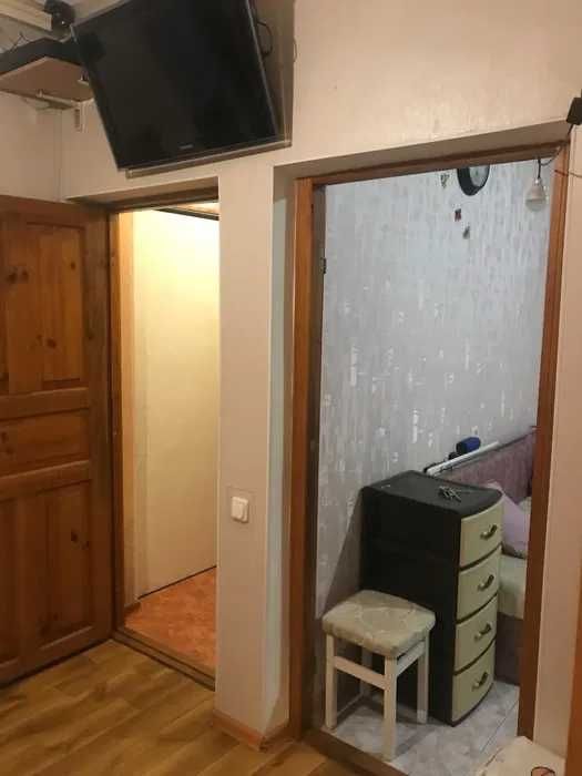 (13) Продам капітальний 2-поверховий будинок