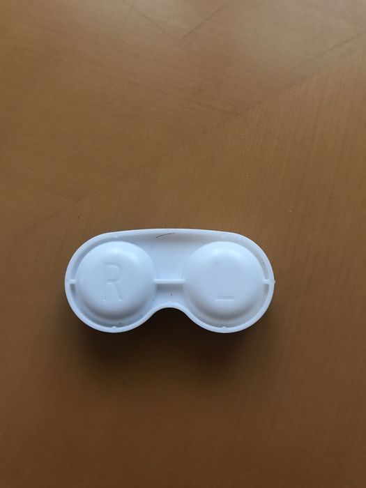 Caixa para lentes de contacto