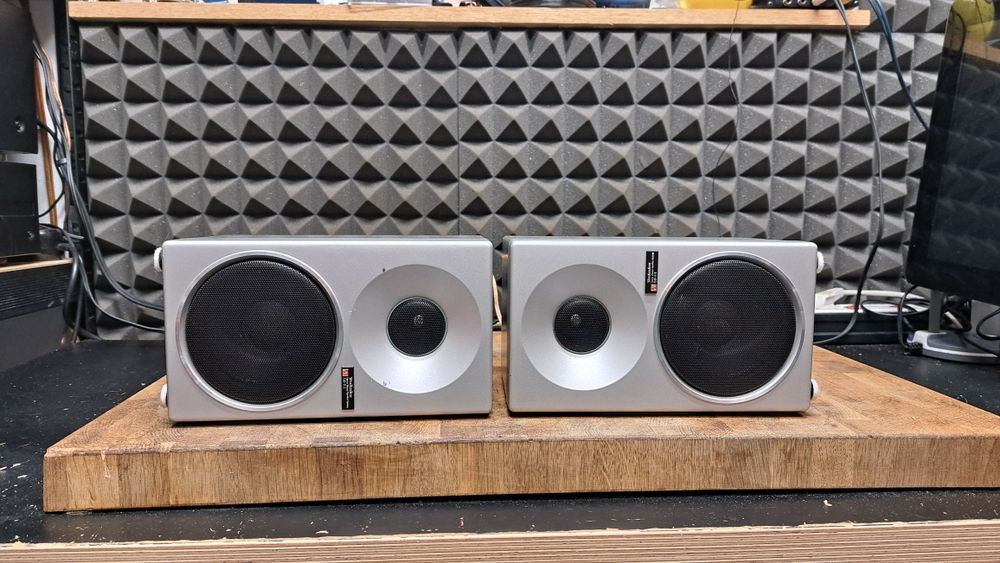 Monitory Techncs  SB-F1