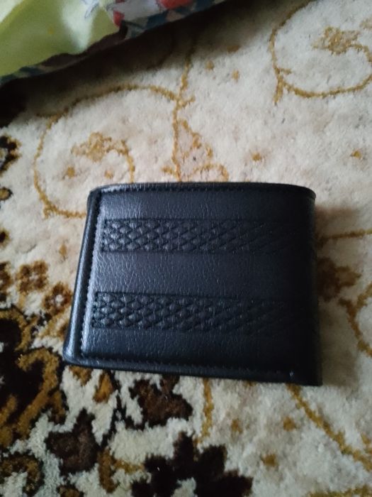 Продам гаманець Брендовий Difani