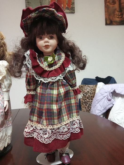 Bonecas de porcelana